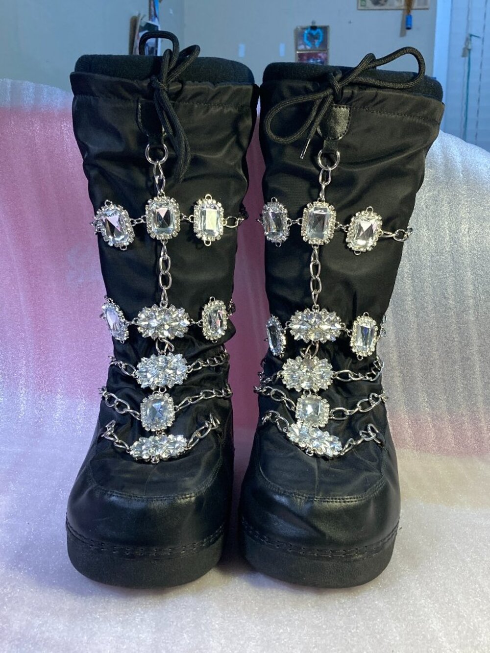 Dolls Kill Sugar Thrillz Snow Winter Princess Boots Black